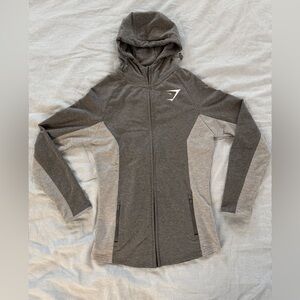 GYM SHARK SIZE MEDIUM ZIP UP